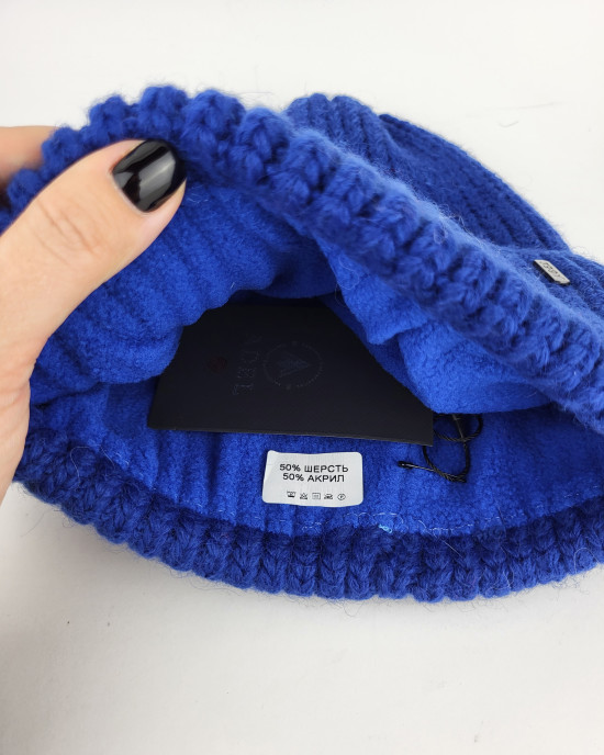 Шапка ADEL A6335/1FL/royalblue Шапка ADEL A6335/1FL/royalblue